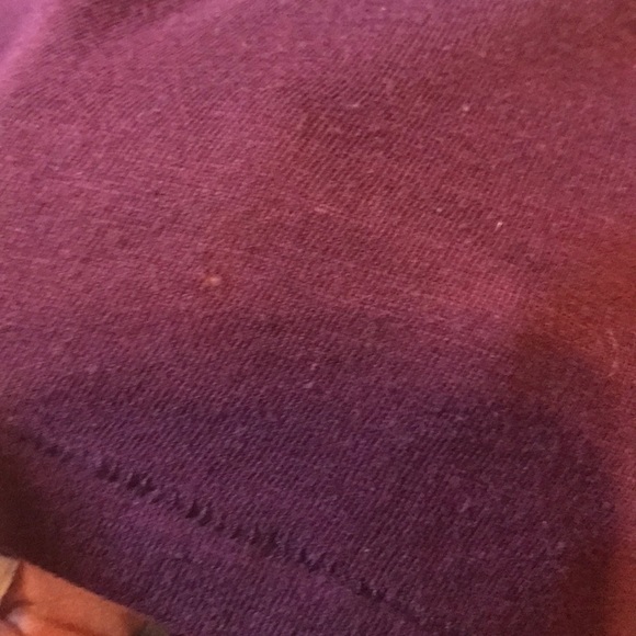 Burgundy pink Victoria v-neck short sleeve shirt - Picture 3 of 4